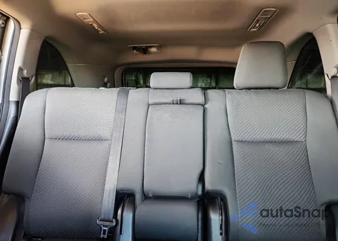 2018 Toyota Highlander Le from USA, damaged, VIN 5TDBZRFH8JS838436